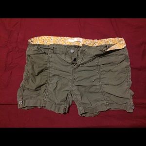 🌺Cute No Boundaries shorts size 15